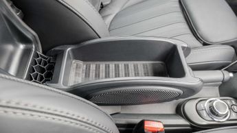 MINI Hatchback Cooper Exclusive