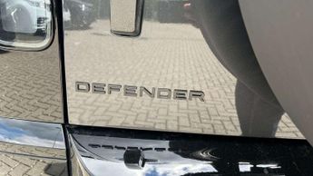 Land Rover Defender X-Dynamic HSE