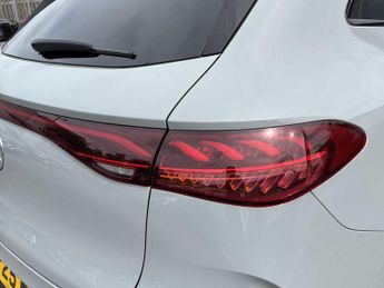 Mercedes-Benz EQE AMG Line Night Edition