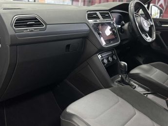 Volkswagen Tiguan SEL