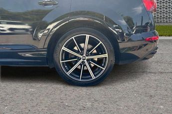 Audi Q7 Black Edition