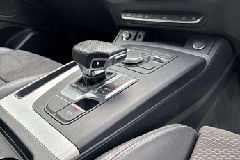 Audi Q5 S Line