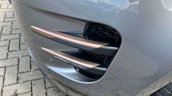 Land Rover Range Rover Evoque R-Dynamic S