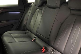 Audi Q4 S Line