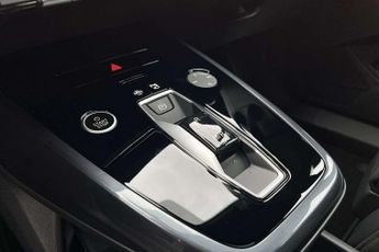 Audi Q4 Black Edition
