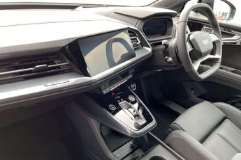 Audi Q4 Black Edition
