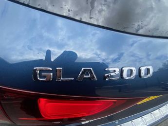 Mercedes-Benz GLA AMG Line