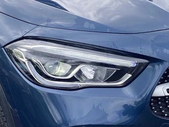 Mercedes-Benz GLA AMG Line