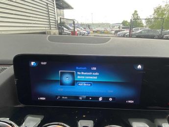Mercedes-Benz GLA AMG Line