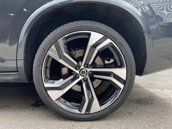 Volvo XC90 R DESIGN Pro