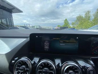 Mercedes-Benz EQA AMG Line