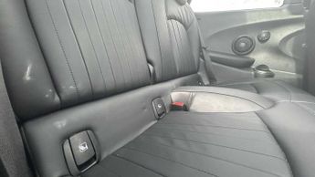 MINI Hatchback Cooper S Level 3