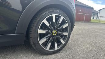 MINI Hatchback Cooper S Level 3