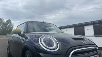 MINI Hatchback Cooper S Level 3