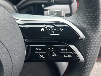 Mercedes-Benz GLA AMG Line