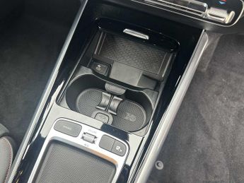 Mercedes-Benz GLA AMG Line
