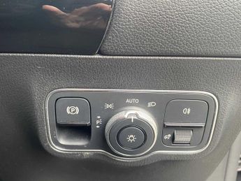 Mercedes-Benz GLA AMG Line