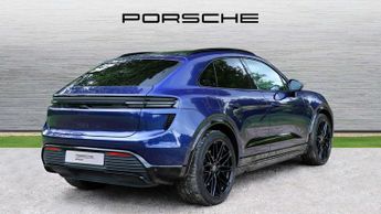 Porsche Macan Electric 