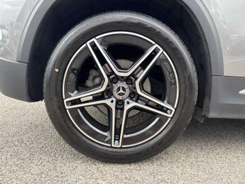 Mercedes-Benz GLA AMG Line