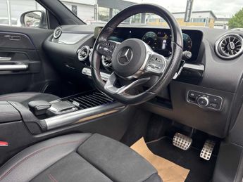 Mercedes-Benz GLA AMG Line