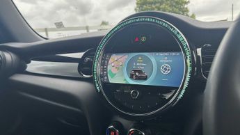 MINI Hatchback Cooper S Level 2