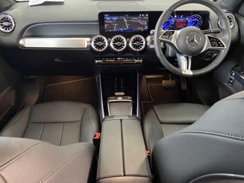 Mercedes-Benz EQB Sport Executive