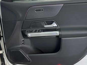 Mercedes-Benz EQB Sport Executive