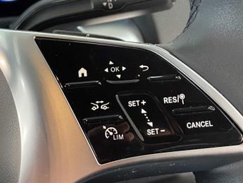 Mercedes-Benz EQB Sport Executive