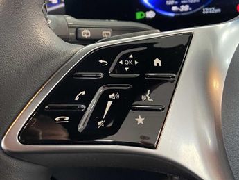 Mercedes-Benz EQB Sport Executive