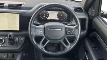 Land Rover Defender X-Dynamic HSE