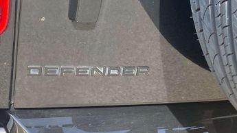 Land Rover Defender X-Dynamic HSE