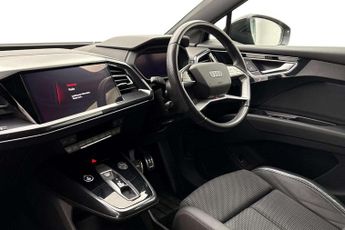Audi Q4 S Line