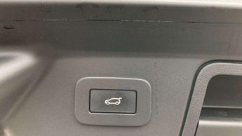 Land Rover Range Rover Velar Dynamic SE