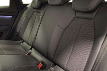 Audi Q4 S Line