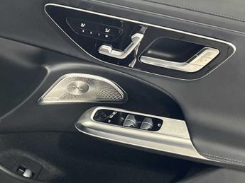 Mercedes-Benz E Class Exclusive