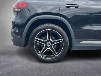 Mercedes-Benz GLA AMG Line