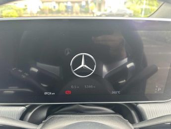 Mercedes-Benz EQE AMG Line