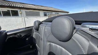 MINI Convertible Cooper S Seaside Edition