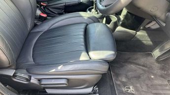 MINI Hatchback Cooper Exclusive