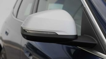 BMW Ix1 xLine