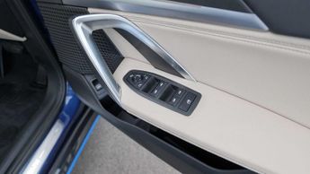BMW Ix1 xLine