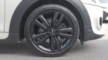 MINI Hatchback Cooper S Sport