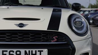 MINI Hatchback Cooper S Sport