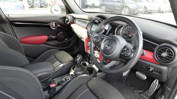 MINI Hatchback Cooper S Sport