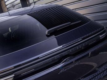 Porsche Macan Electric Estate 