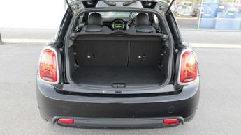 MINI Hatchback Cooper S Level 2