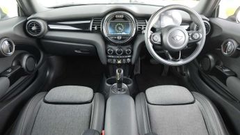 MINI Hatchback Cooper S Level 2