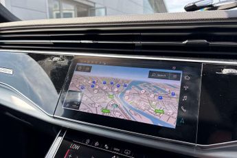 Audi Q7 S Line