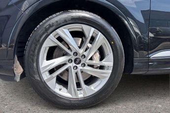 Audi Q7 S Line