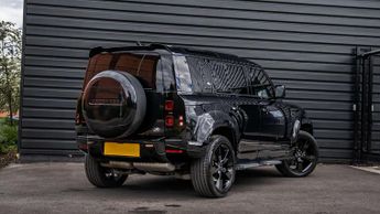 Land Rover Defender X-Dynamic HSE